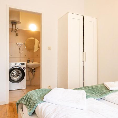 Friendly 2Br Apt- Near Rennweg & Belvedere Palace Apartment Vienna Luaran gambar
